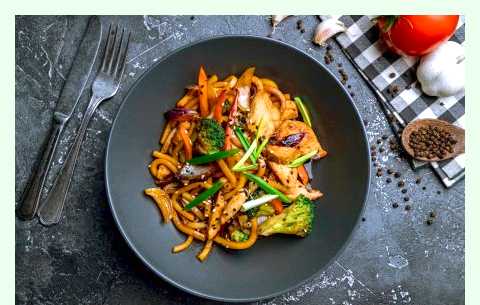 Пирог с сыром и курицей () Пирог с сыром и курицей