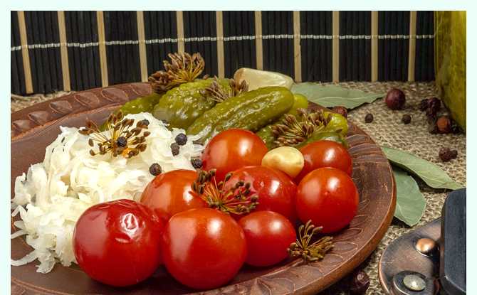 Как вкусно квасить капусту