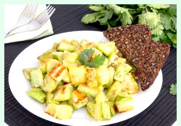 Как вкусно пожарить кабачки на сковороде