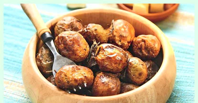 Как вкусно запечь картофель