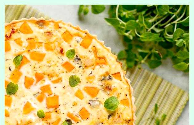 Пирог с сыром и курицей () Пирог с сыром и курицей