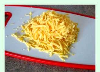 Рулет из фарша с сыром в духовке