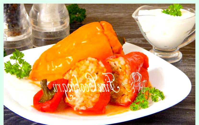 Фаршированный перец с мясом и рисом