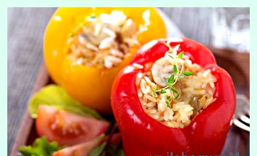 Фаршированный перец с мясом и рисом