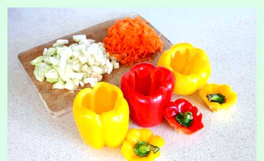 Фаршированный перец с мясом и рисом