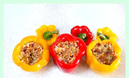 Фаршированный перец с мясом и рисом