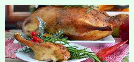 Утка в духовке целиком с хрустящей корочкой (утка, духовка, целик, хрустеть) Утка в духовке целиком с хрустящей корочкой