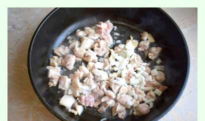 Спагетти с грибами и курицей