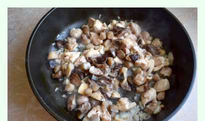 Спагетти с грибами и курицей