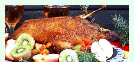 Утка в духовке целиком с хрустящей корочкой (утка, духовка, целик, хрустеть) Утка в духовке целиком с хрустящей корочкой